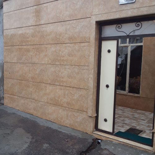 خانه فروشی در باغ معروف