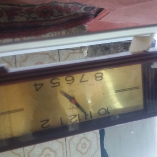 ساعت رومیزی  با قدمت بیش از 100سال