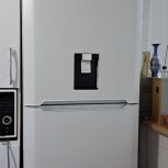 به علت مهاجر