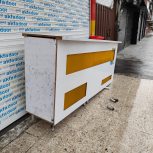 ویترین و میز پیشخوان مغازه فوری فوری زیر قیمت فروشی