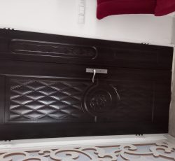 درب چوبی
