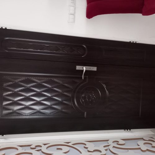 درب چوبی