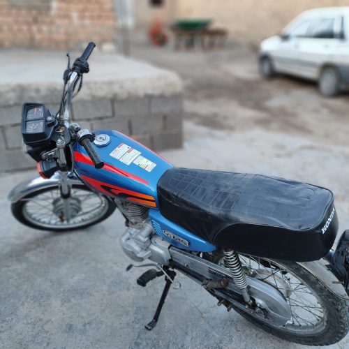 یک متور 125 مزایده استاردی و تک استارد 5 دنده مدل 91 بدون خرج و بدون برش یعنی صفر