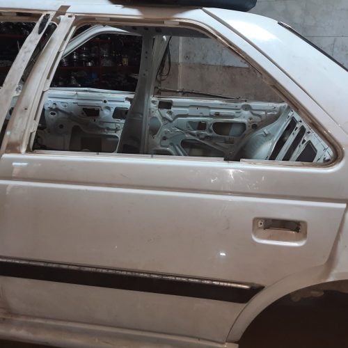 درب فابریک پژو پارس سفید