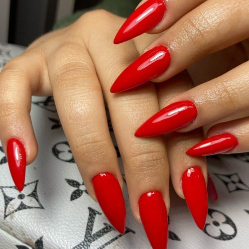 کاشت ناخن خدمات ناخن