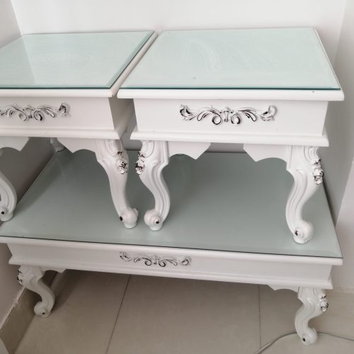 جلو مبلی نو و تمیز