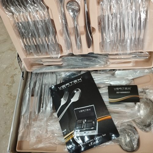 سرویس پذیرایی قاشق و چنگال