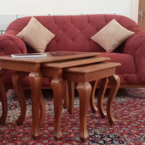 مبل هفت نفره و میز و عسلی