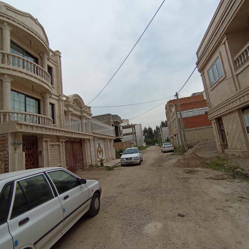 زمین آزادگان خیابان سهند