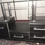 یک عدد میزتلوزیون