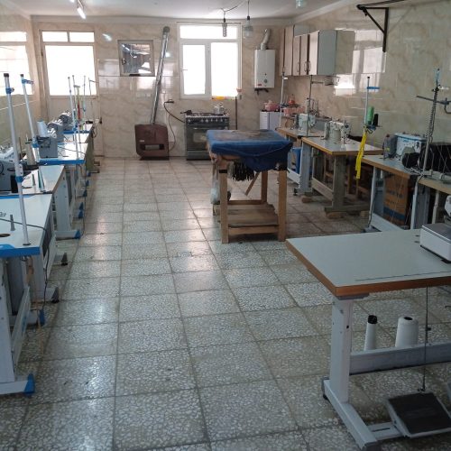 تعدادی چرخ راسته صنعتی خیاطی ووسایل… به فروش میرسد.