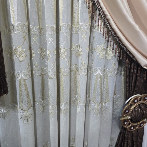 پرده و کتیبه