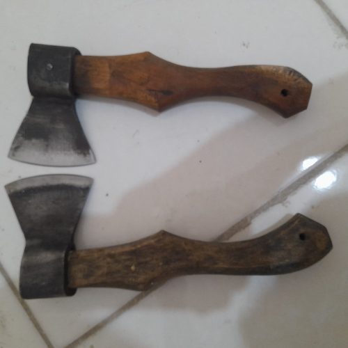 دو عدد تبر دست ساز زنجان