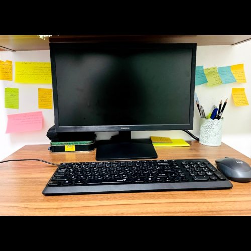 کیس و مانیتور