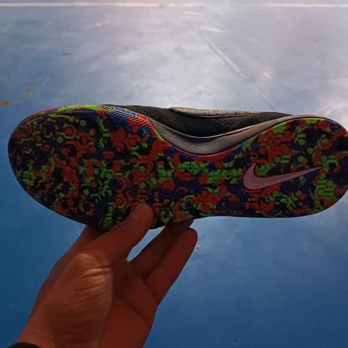 کفش اورجینال اصل فوتسال زیره خارجی