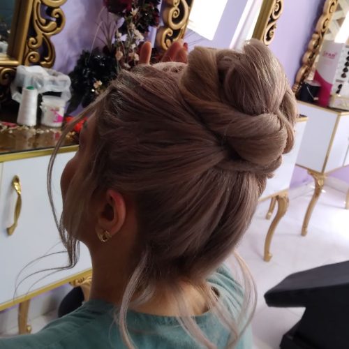 اموزشگاه فنی حرفه ای نازچهره