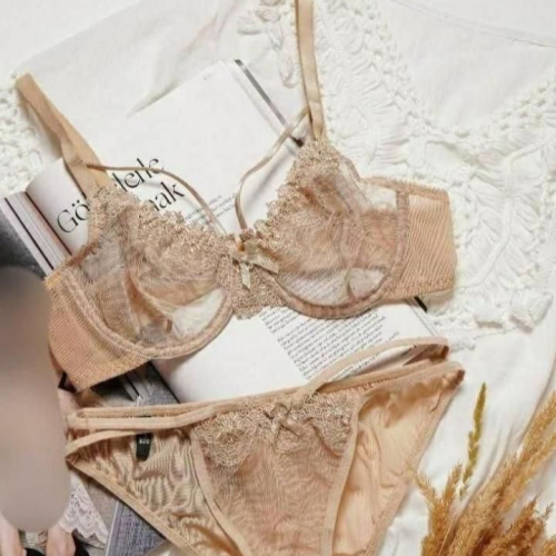 لباس زیر زنانه