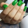 آموزش کاشت ناخن و مژه