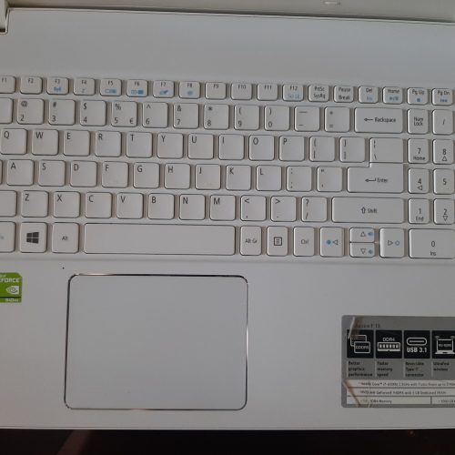 لپ تاپ acer F15