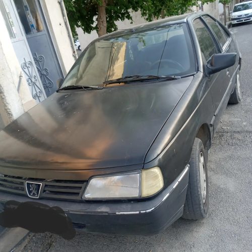 پژو 405 مدل 83شاسی ها سالم پلمپ گیر بکس سالم بدنه دور رنگ