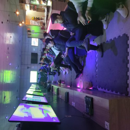 استخدام پرسنل آقا جهت کار در مجموعه گیم لند
