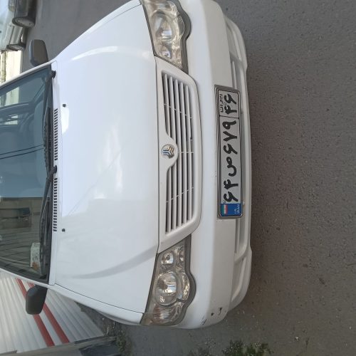 پراید سفیدباداشتن یک لکه رنگ دارای بیمه 10ماه