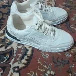 کفش کتونی