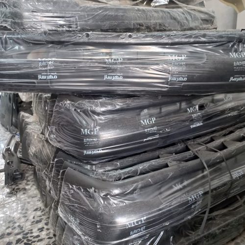 فروشگاه مرکزی پخش بدنه و زیروبند سپاهان