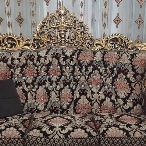 مبل تمیز در حد نو