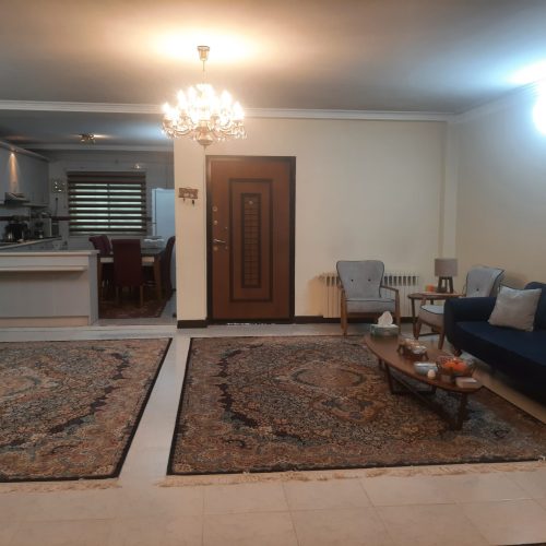 خانه دو طبقه واقع در محدوده ی کشوری