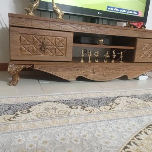 فروش میز تلویزیون و بوفه در حد نو