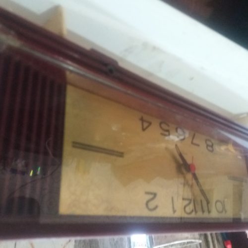 ساعت رومیزی  با قدمت بیش از 100سال