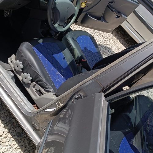 ماشین 111مدل. 90