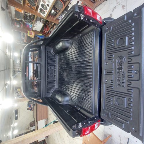 فروش عمده و تکی لاینر عقب خودرو