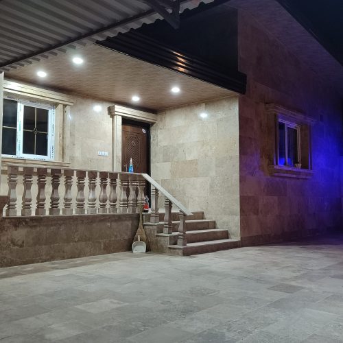 منزل ویلایی حیاط دار