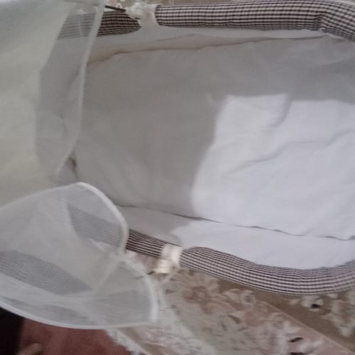 یک عدد گهوارع ویک عدد روروک