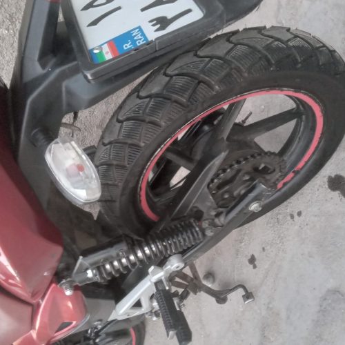پالس 180