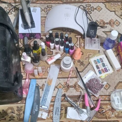 وسیله کاشت ناخن