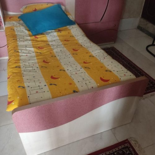 تخت و سرویس خواب یک نفره