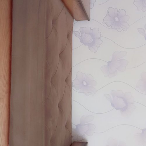 مبل راحتی 8 نفره و دسته چوبی