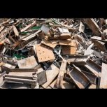 ضایعات کارتن و آهن و پلاستیک