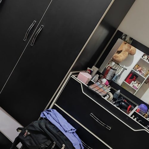 مبل با میز عسلیش،کمد، دراور،جا کفشی، ساعت ایستاده