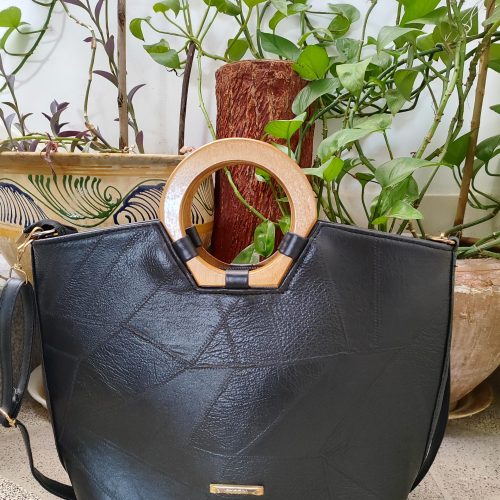 کیف بزرگ زنانه دسته چوبی کاملا نو