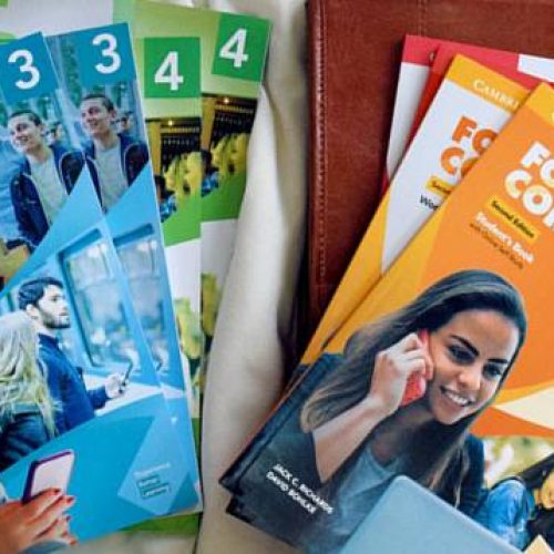 آموزش خصوصی و نیمه خصوصی زبان انگلیسی به قیمت کلاس عمومی