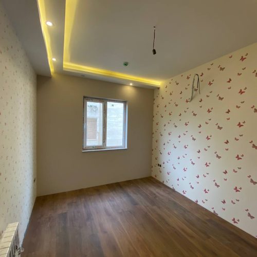 نصب کاغذ دیواری و کفپوش