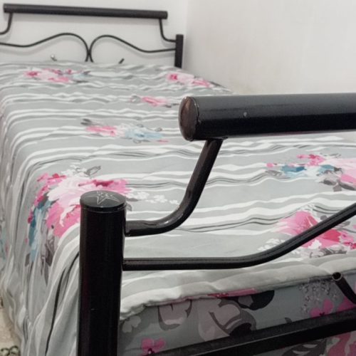 تخت‌تک‌نفره