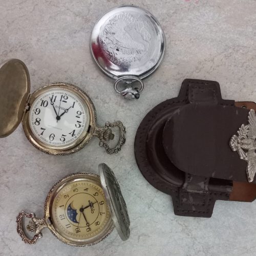 ساعت قدیمی جیبی با قدمت 50 ساله تعداد 12 عدد