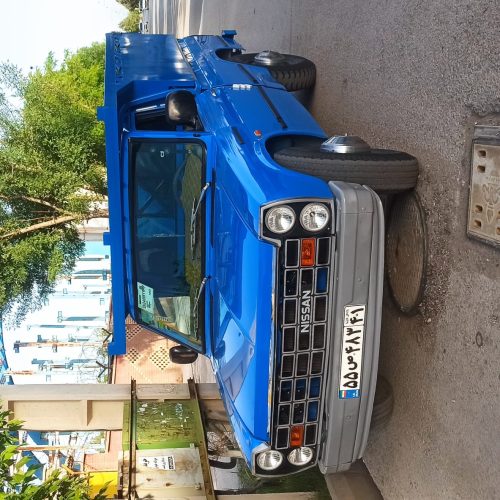 نیسان درحدصفر عروسک