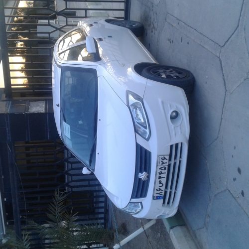 ماشین بی رنگ .سالم  همه وسایلش فابریک کارخونه