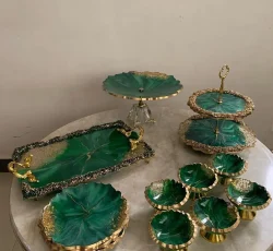 ظروف پذیرایی رزینی و ساعت های لوکس رزینی